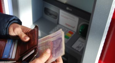 Make Sure Your Credit Card Has Smart Features