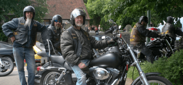 Develop A Network Of Friends In Retirement