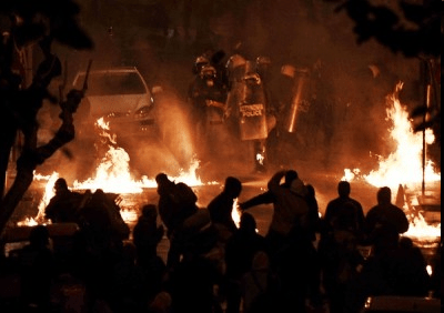 Wall Street Expert Says Get A Gun, Bug-Out Bag To Survive Financial Crisis