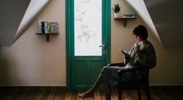 Lessons from Stock Ownership for Charitable Giving?
