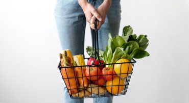 How to Implement Basic Investment Strategies