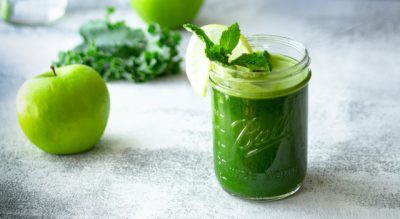 Greenjuicenexttoapple